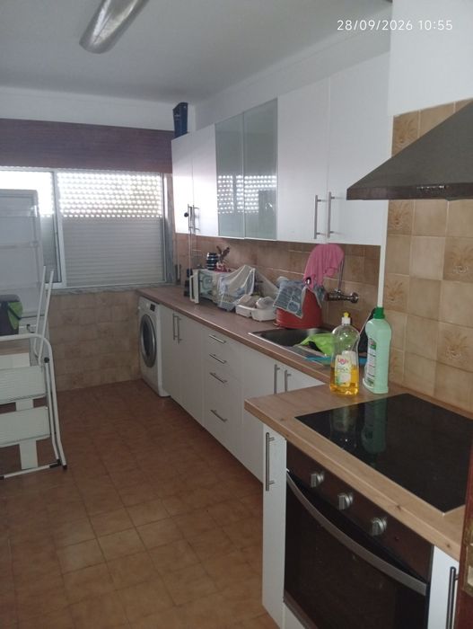 T2 , 80m2, Varanda e elevador