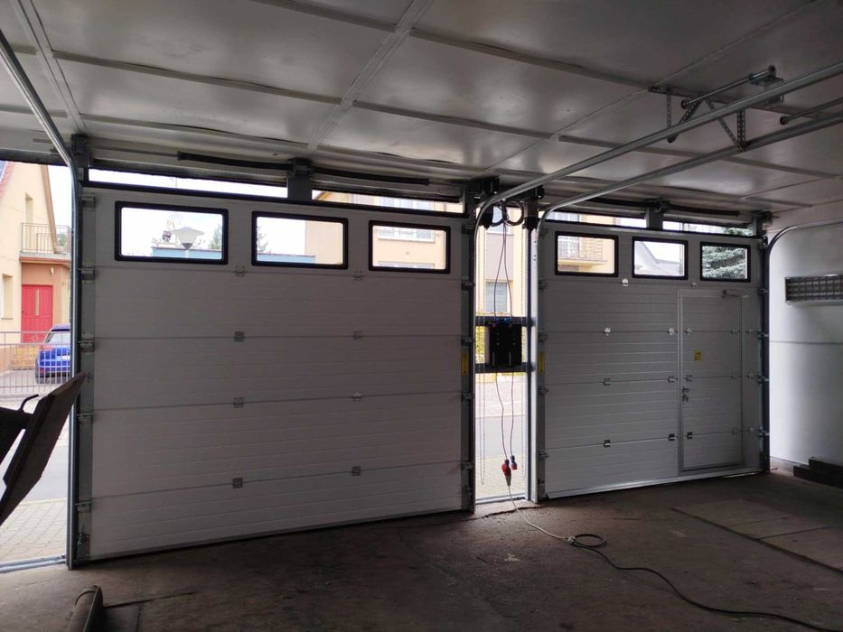 PRODUCENT brama segmentowa garażowa przemysłowa bramy garażowe STALE