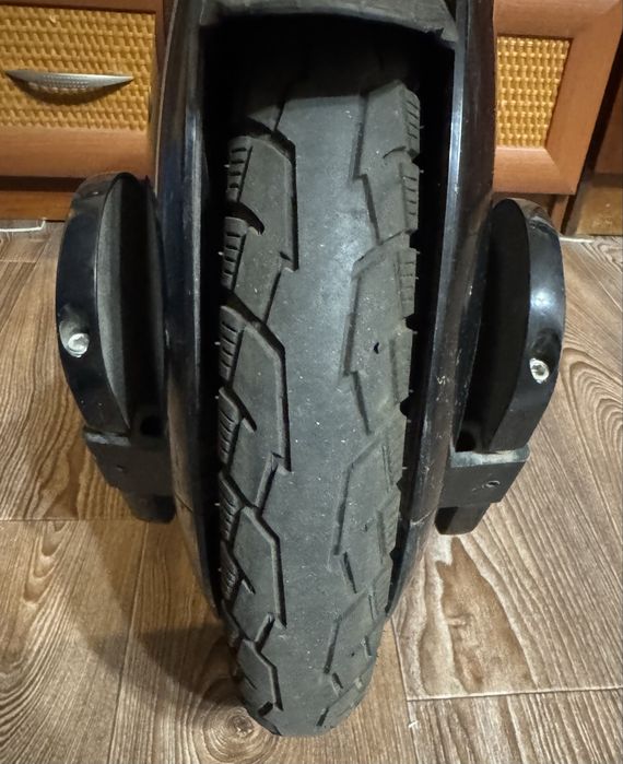 Моноколесо InMotion SCV V5F (Black) 320 Wh