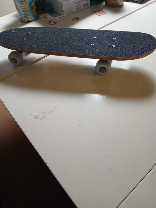 Skate criança praticamente novo