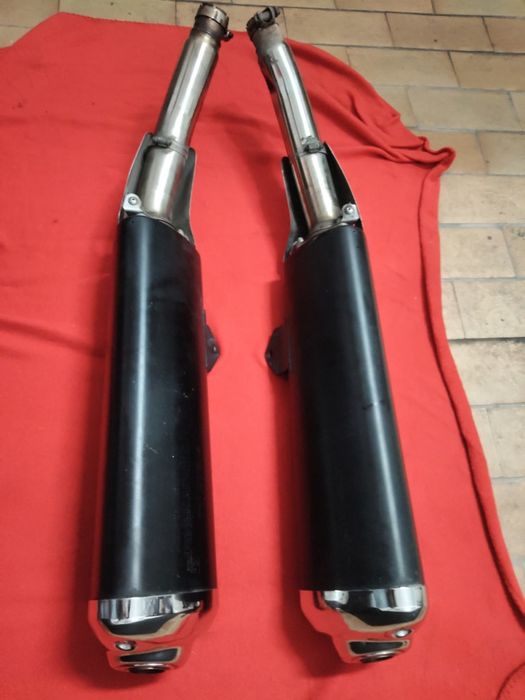 Material Hayabusa 2gen  Escapes, luz traseira, suporte para top case e malas laterais givi