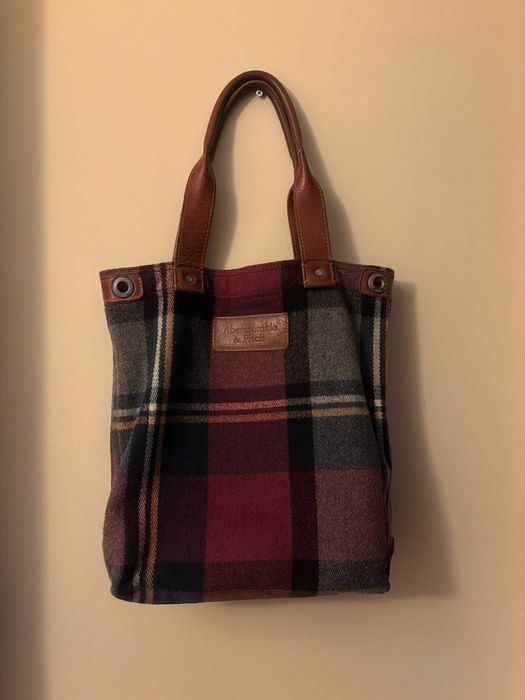 torebka Abercrombie & Fitch typu shopper  w kratę