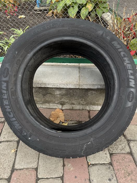 Резина 205/55R16