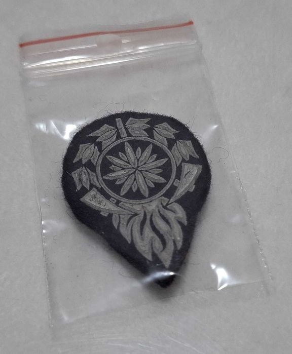 Naszywki, ogniki strażackie, OSP, 3x4cm, nr.1 (Kolekcje, odznaczenia)