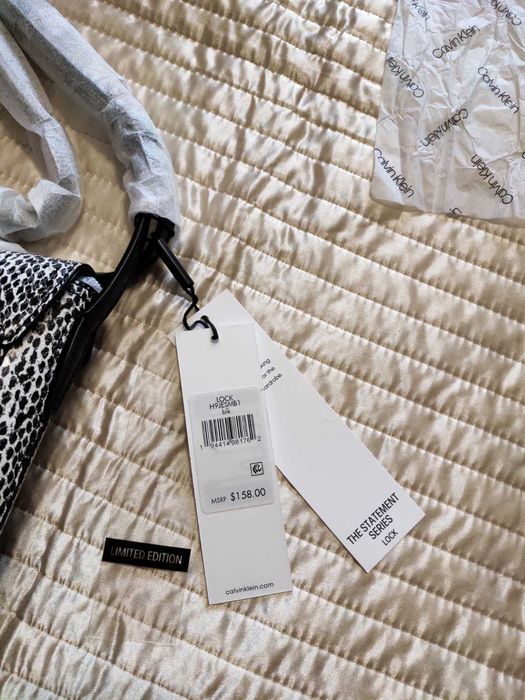 Фирменная мини сумка Calvin Klein оригинал сумочка