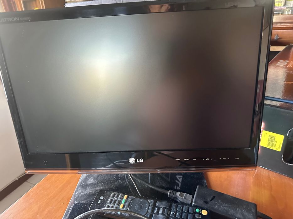 TV  LED LG de 14 “