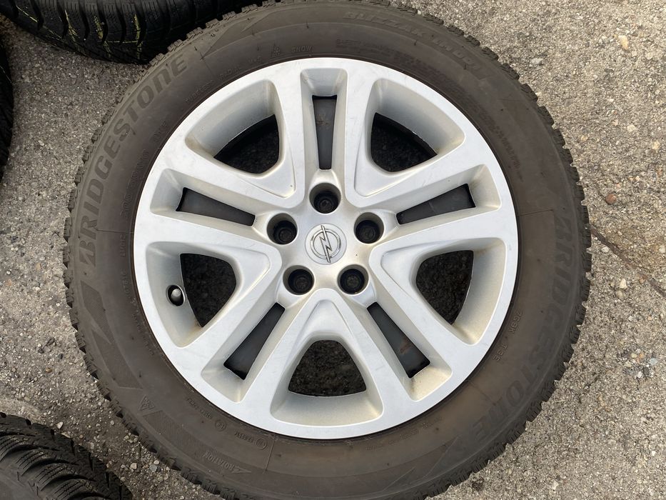 Koła felgi strukturalne 5x105 Opel Astra J K meriva Opony 205/55 r16