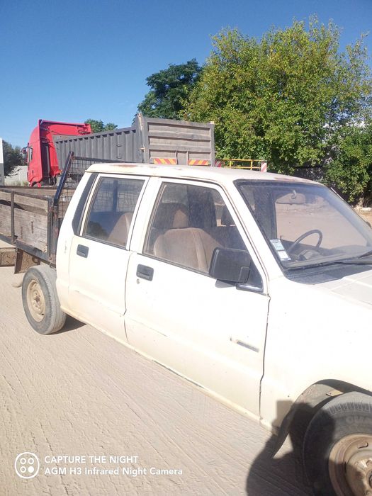 Carrinha de caixa aberta