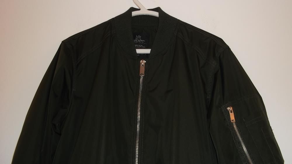 parka de homem muito pratica