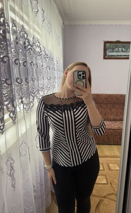 Блуза чорно/біла в полоску