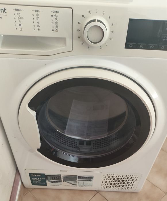 Com problema. Maquina de secar roupa