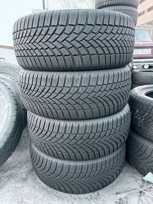 205 50 17 Bridgestone LM005 90% 2023 Шини Зима
