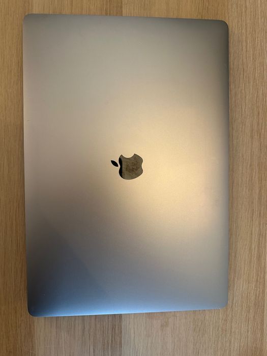 MacBook Pro 16 i9 512GB IDEALNY stan