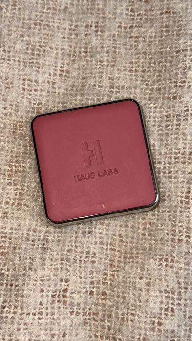 Румʼяна Haus Labs