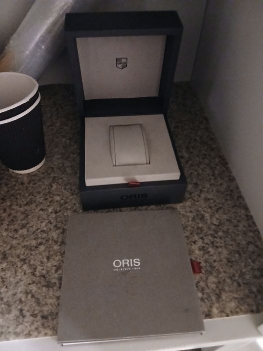 Продам годинник Oris