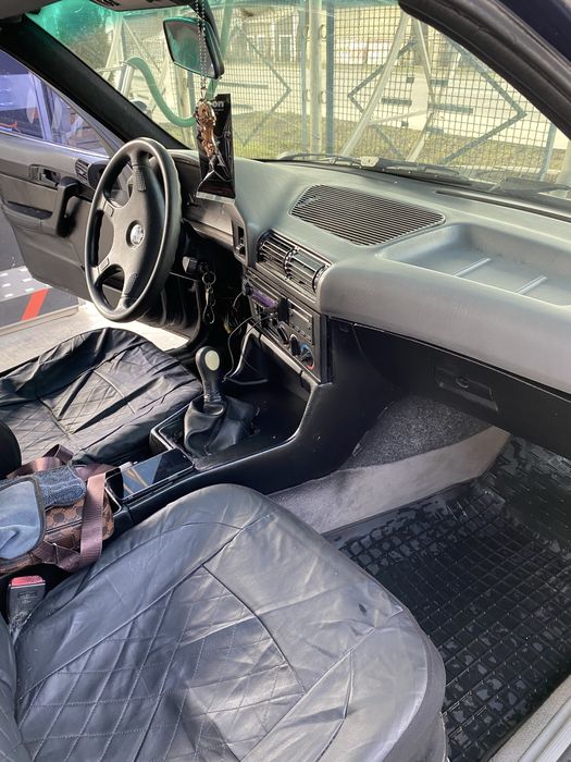 Продам  BMW e34