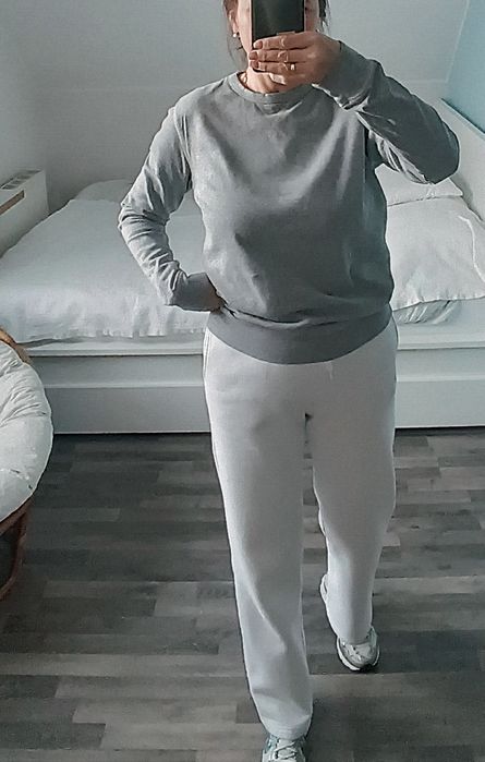 Szara sportowa bluza divided rozmiar s/m