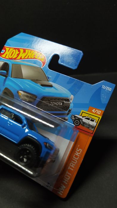 Hot Wheels '20 Toyota Tacoma HW Hot Trucks 2022 [72/250]