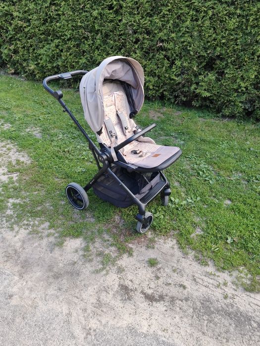 Sprzedam wózek Kinderkraft 2w1 +fotelik avionaut