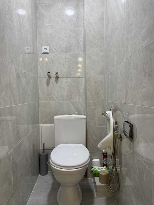 3к.квартира, Алмазний, окремі кімнати,  4/9, 66м2