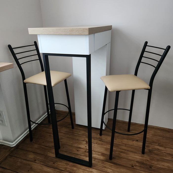 Високий стіл лофт / барна стійка та барні стільці