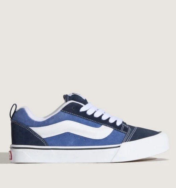 QUALQUER sneaker por 35€