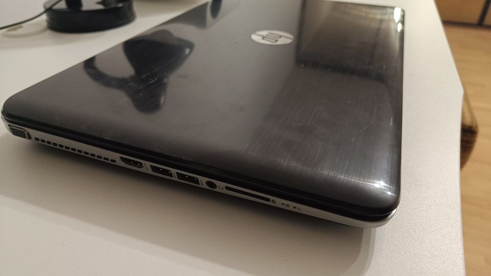 Laptop hp pavilion 17"