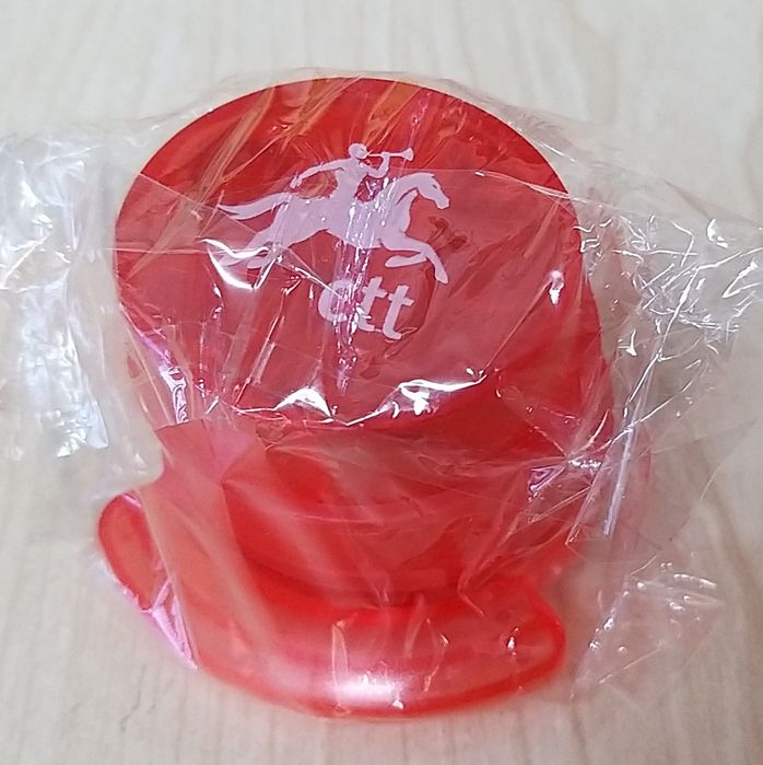 Furador de papel retângulos.