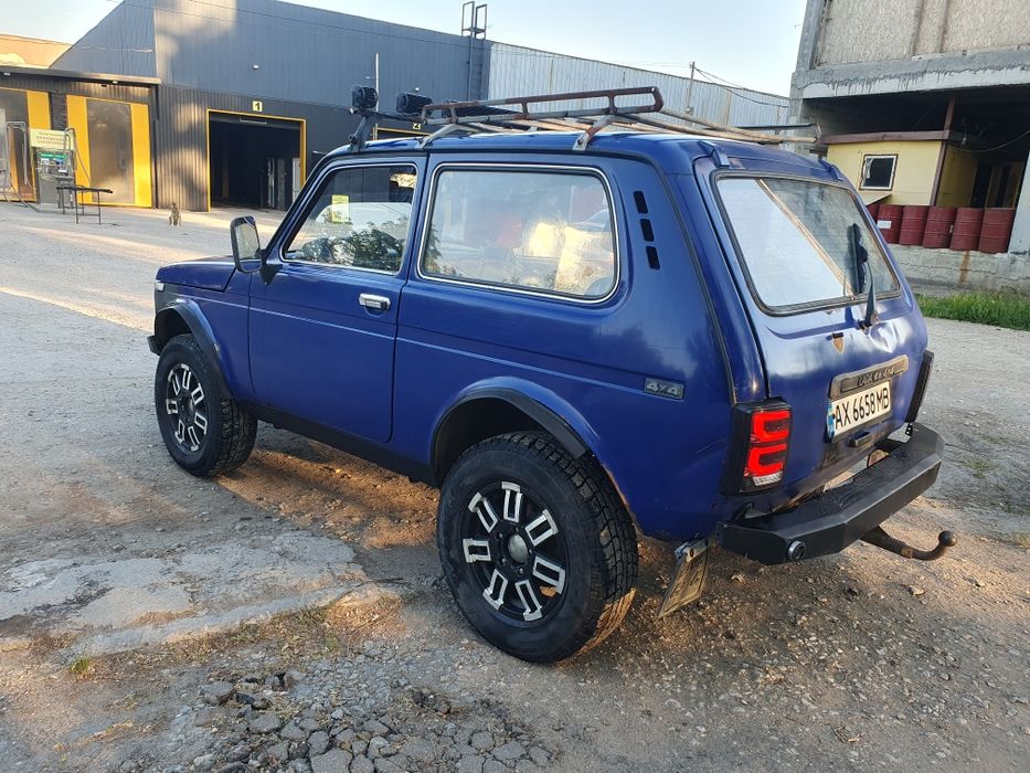 Нива 4×4 1,7  2007год