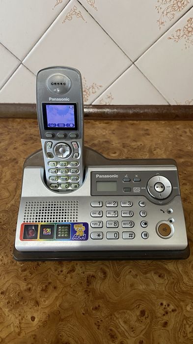 Радіотелефон Panasonic KX-TCD346UA