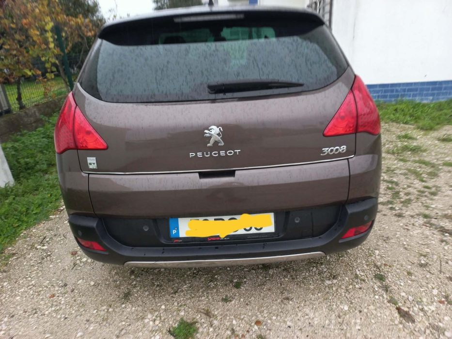 Peugeout 3008 em bom estado