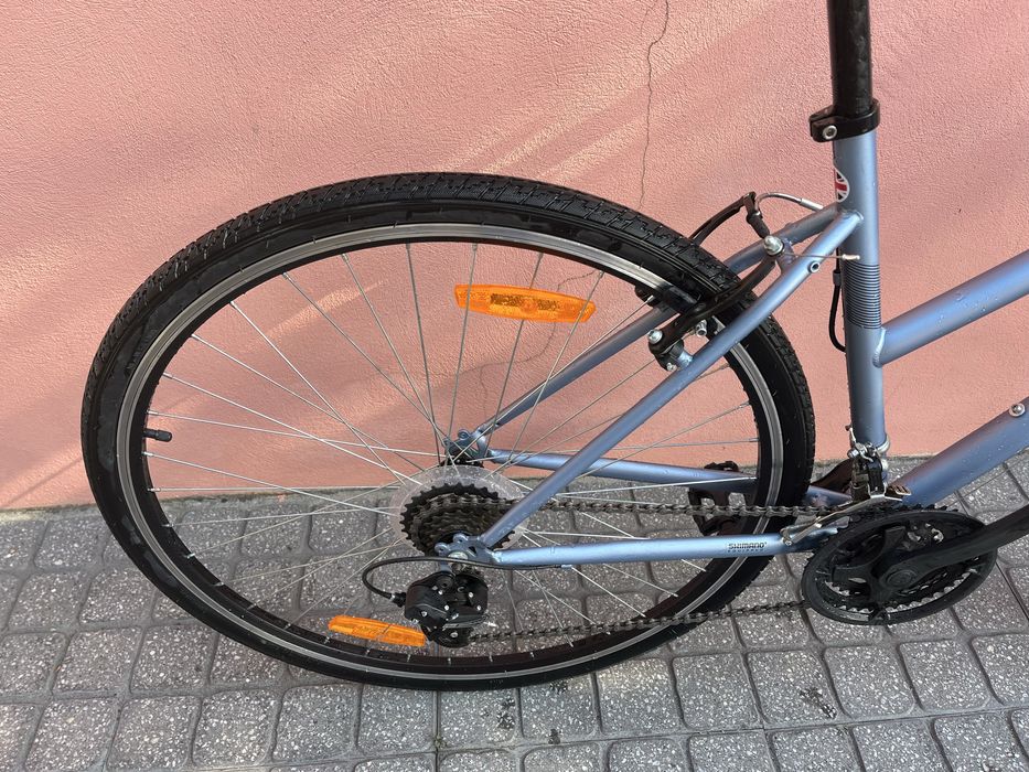 Bicicleta Cidade/Passeio Roda 28"/700c - COMO NOVA
