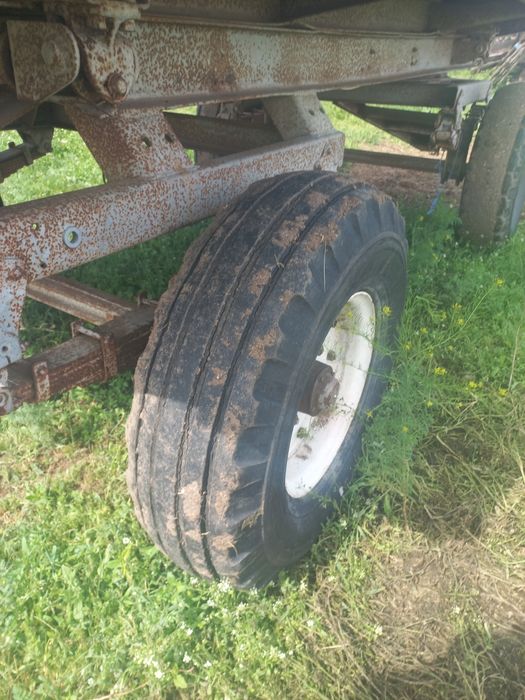 Продам прицеп 2ПТС-4