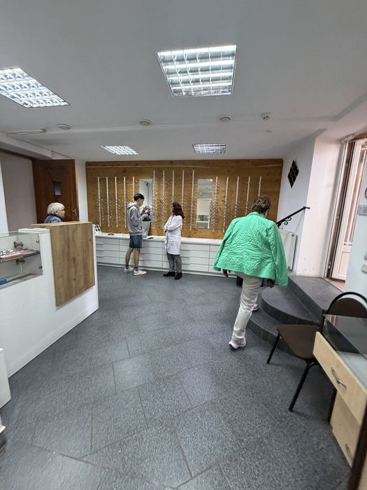 Оренда в центрі ІФ. Готовий бізнес. Оптика з історією понад 20 років. 90 м². Крука, 5 - Więcej