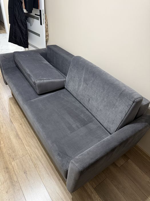 Sofa z funkcją spania / w stanie idealnym
