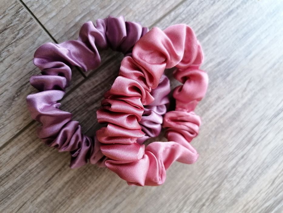 2 gumki do włosów 3