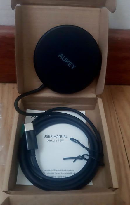 Carregador magnetico wireless Aukey NOVO