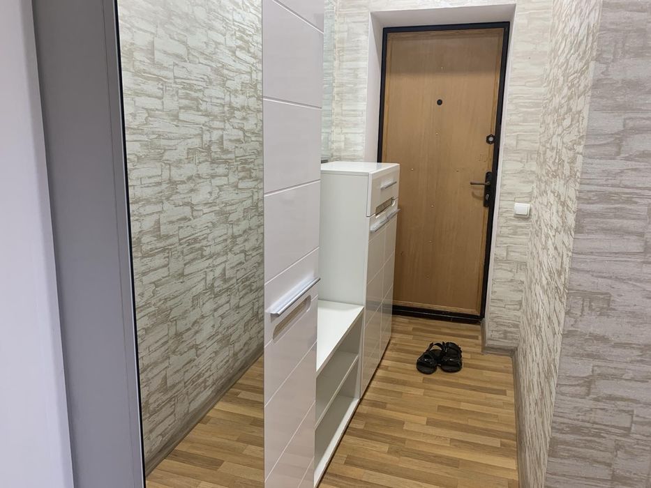 2-х комнатная в р-не кинотеатра