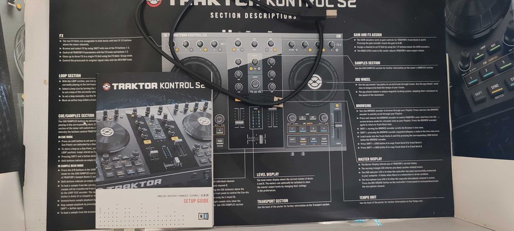 Native Instruments Traktor Kontrol S2 MK1 – 85 €