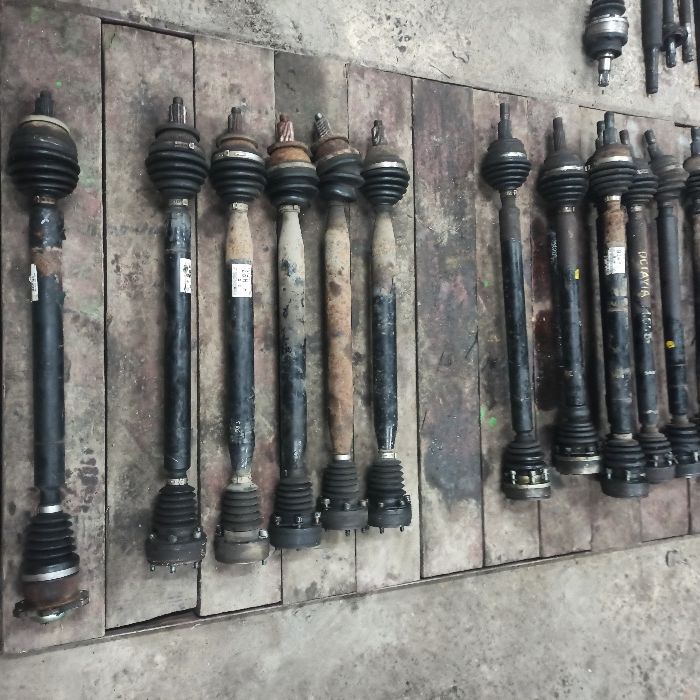 Піввісь ШРУЗ Шкода Фаворит Фабія Октавія Гольф | Запчастини