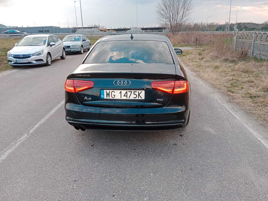 AUDI A4 B8 2013r 2.0 TDI