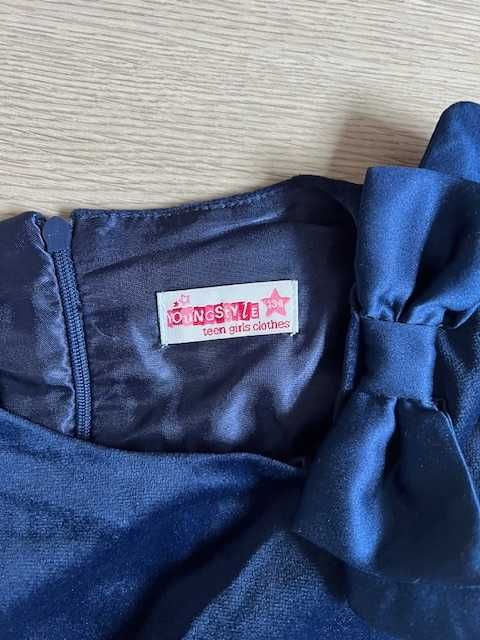 Wizytowa sukienka nowa bez metki '134