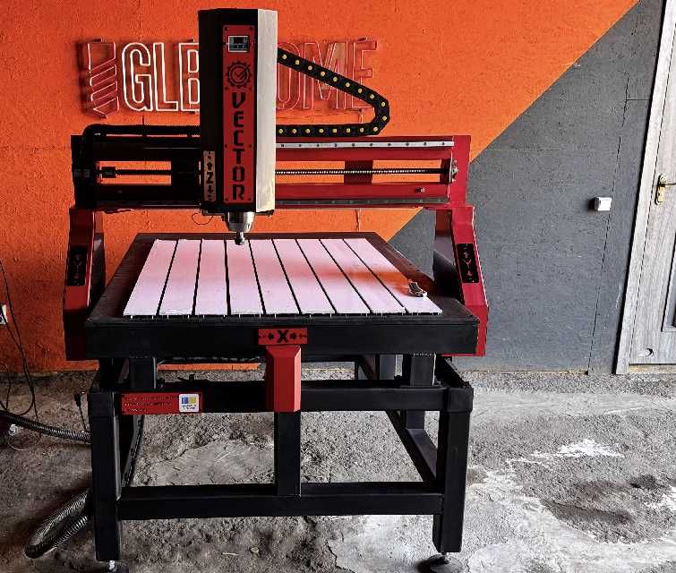 Фрезерний верстат з ЧПК для обробки дерева та пластиків 1500х1000мм