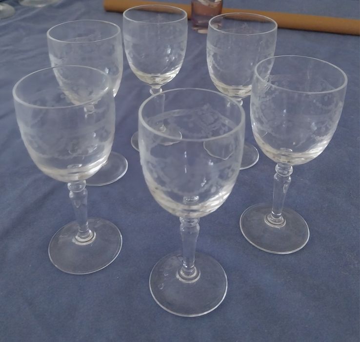 Conjunto 6 copos licor, trabalhados