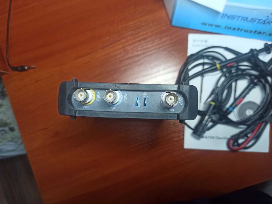 ISDS210B USB-осцилограф 2 х 40 МГц, з генератором сигналів