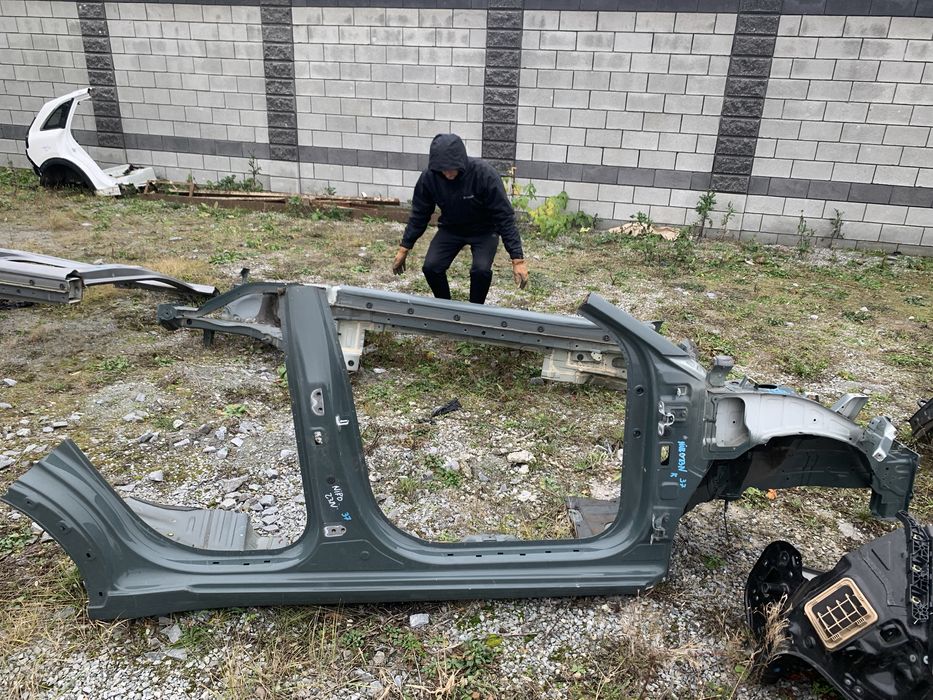 Четверть часть кузова бок кузов Kia Niro 2022-2026 кузов ниро