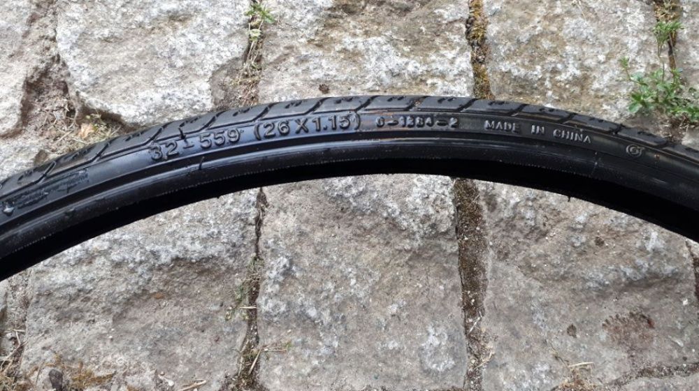 Bicicleta material variado