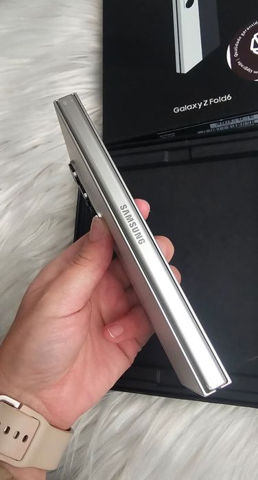 Samsung Zfold 6 512gb C/Garantia Possibilidade de pagamento  6X /24X