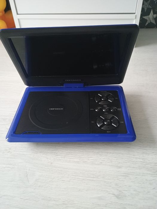 Odtwarzacz DVD mini komputer przenośny 9"
