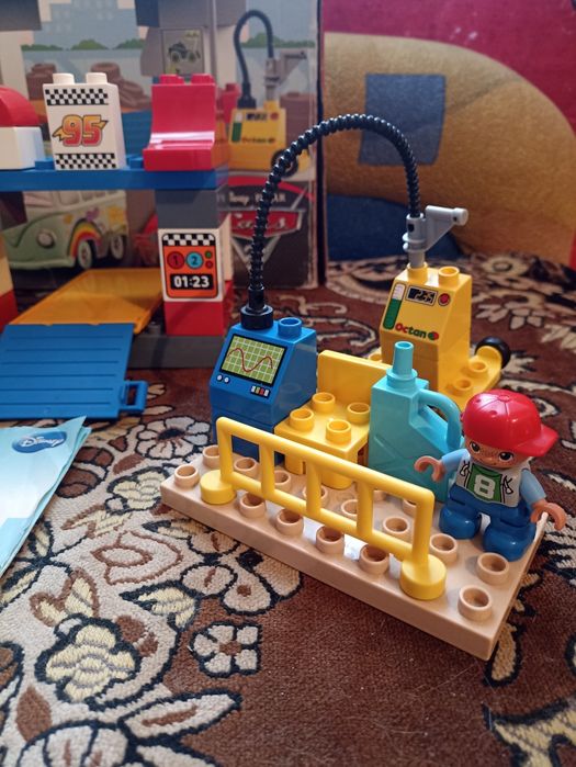 Набір серії Маквін Lego Duplo конструктор 9 шт. в наборі